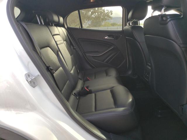 2016 MERCEDES-BENZ GLA 250 4M WDCTG4GB9GJ188636