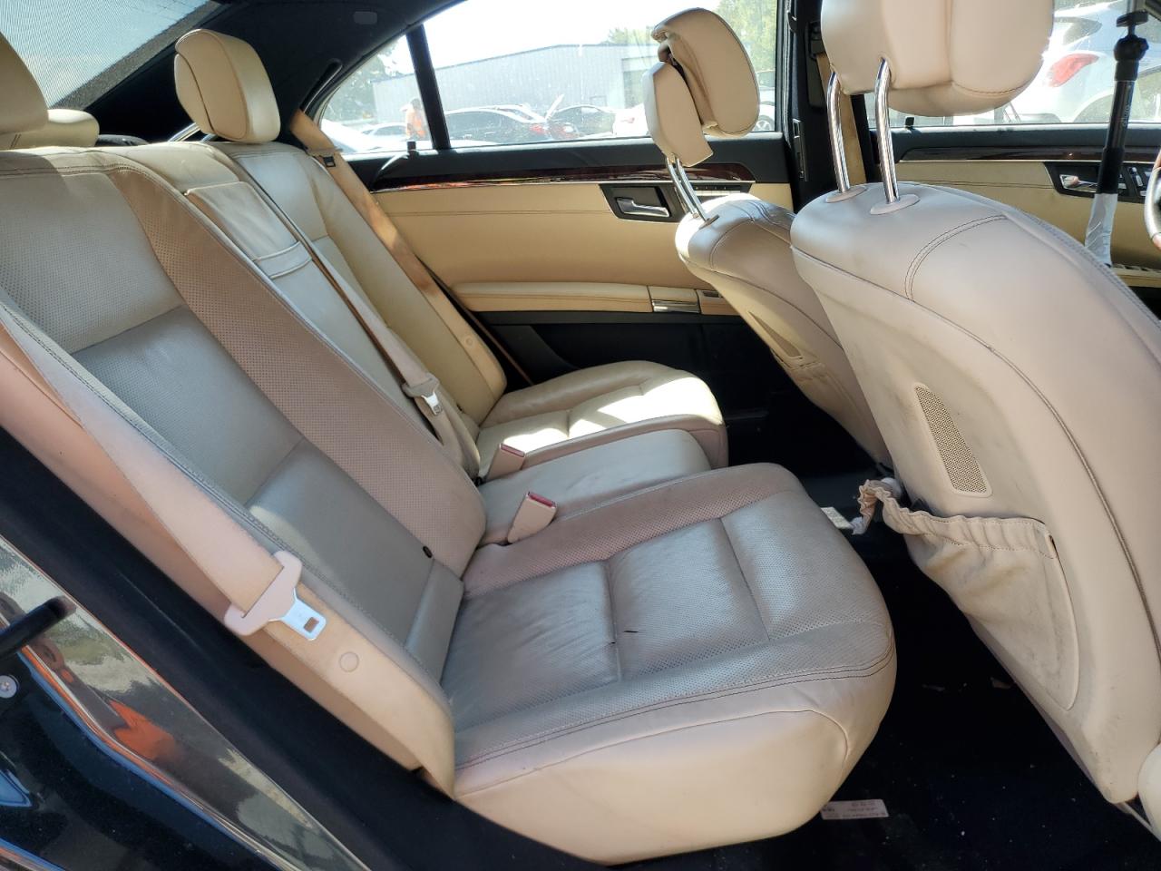 MERCEDES-BENZ S-CLASS 550 4MATIC