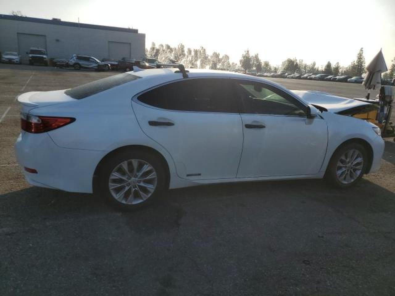 LEXUS ES 300H