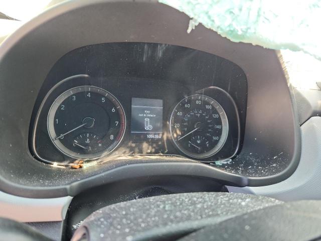 2018 HYUNDAI KONA SEL KM8K22AA7JU132619