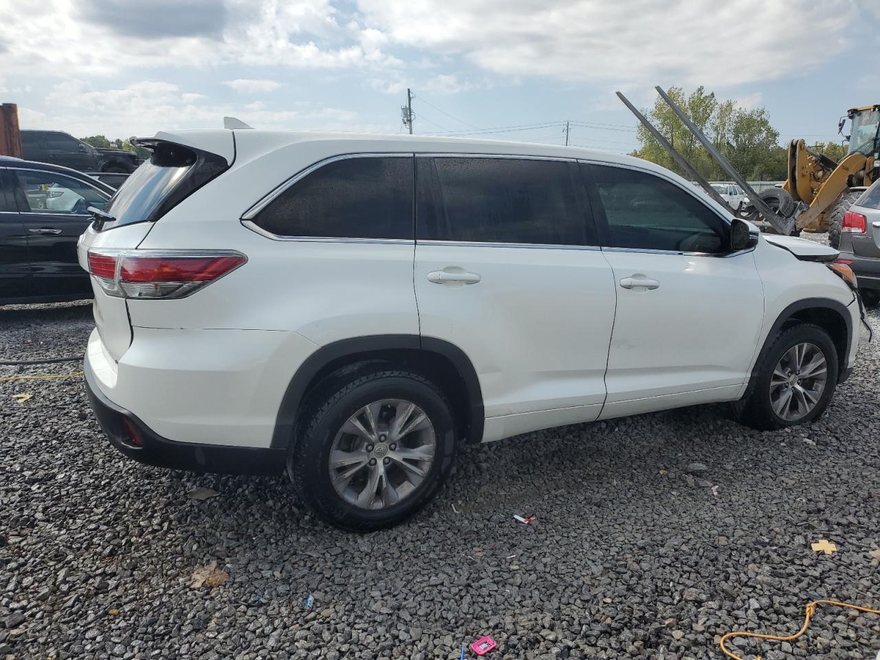 Lot #3316792420 2015 TOYOTA HIGHLANDER
