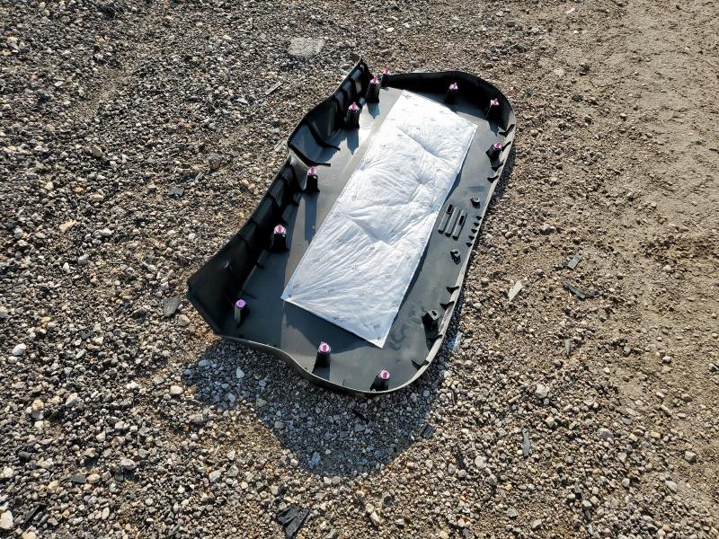 2017 NISSAN ROGUE S KNMAT2MT6HP607681