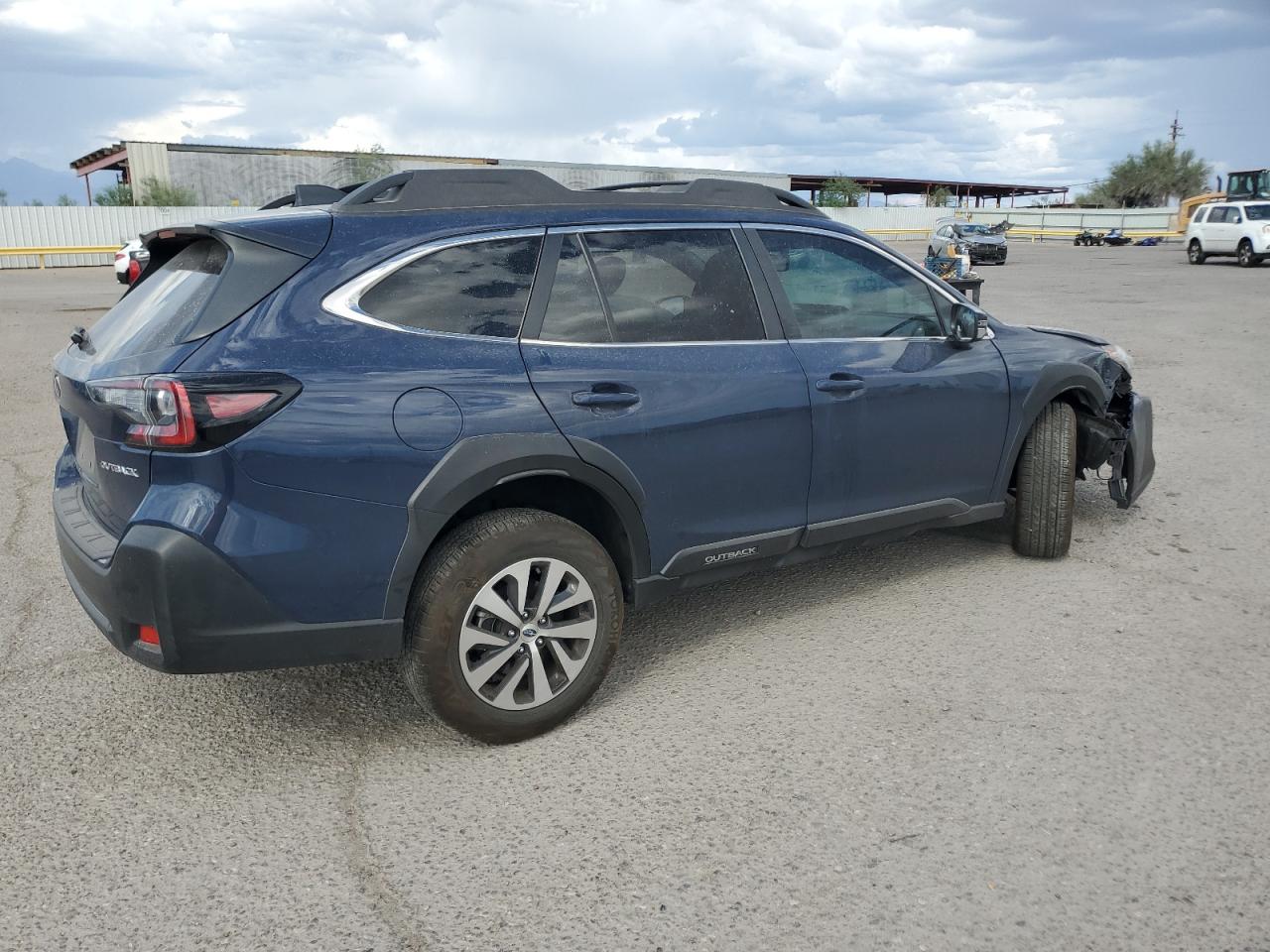 SUBARU OUTBACK PREMIUM