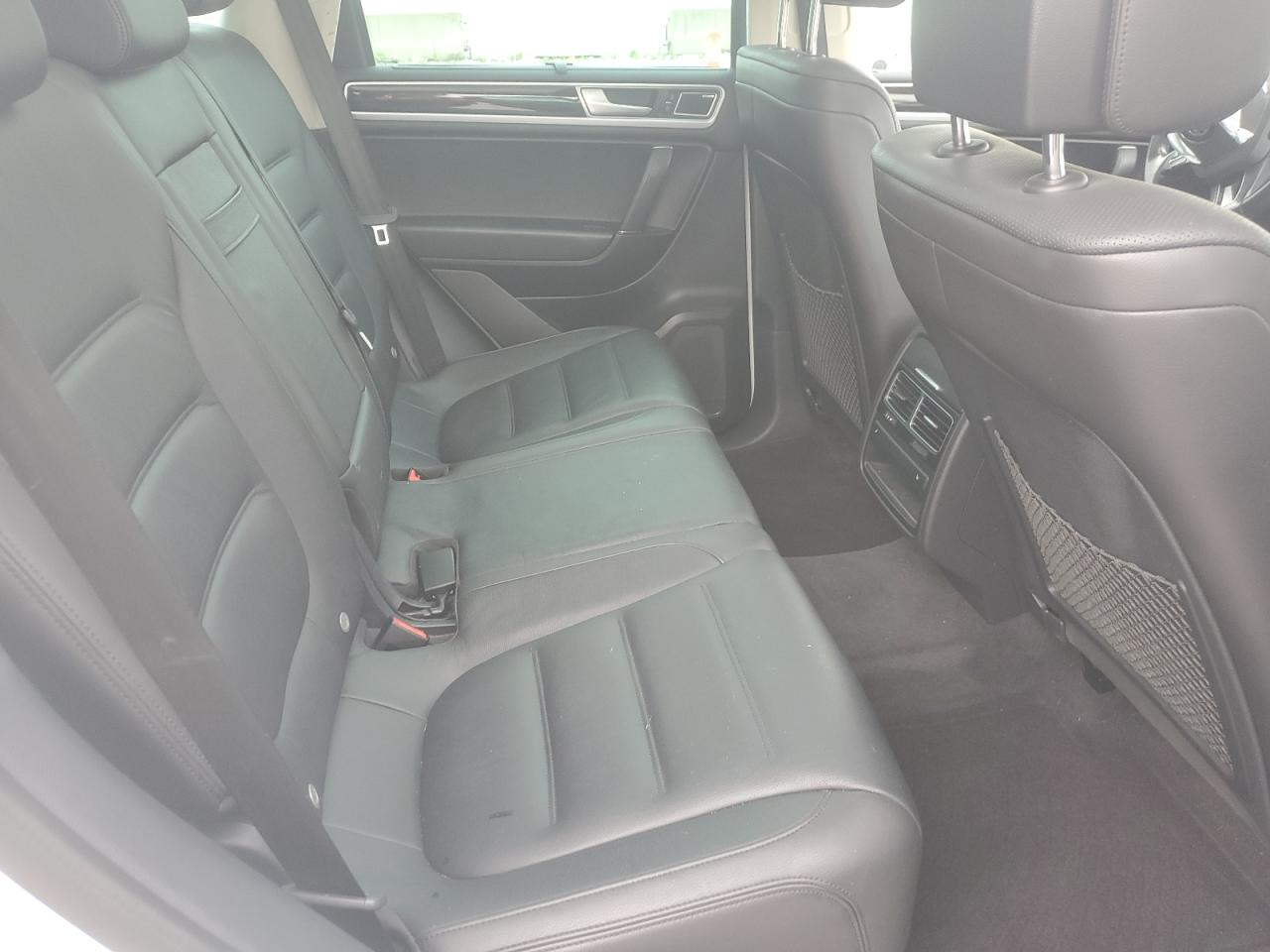 VOLKSWAGEN TOUAREG EXECUTIVE