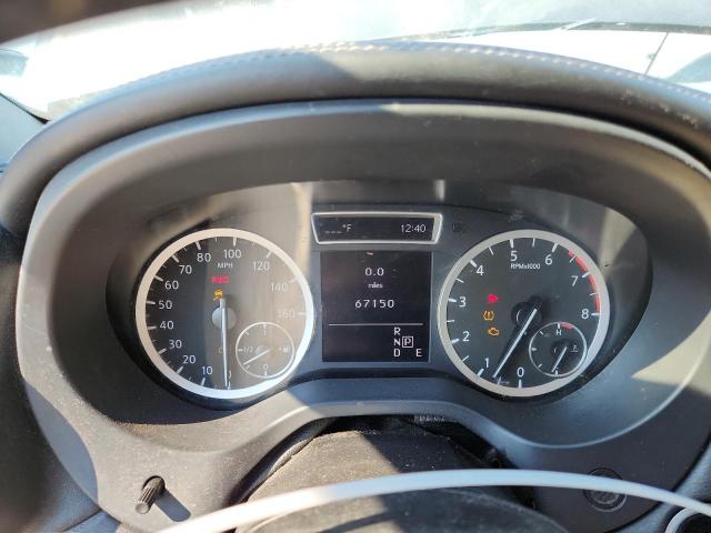 2017 INFINITI QX30 BASE SJKCH5CP6HA019957