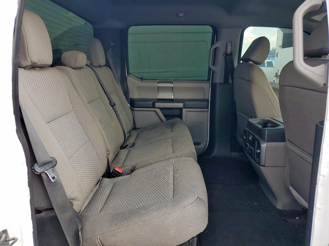 FORD F-350 SUPER DUTY