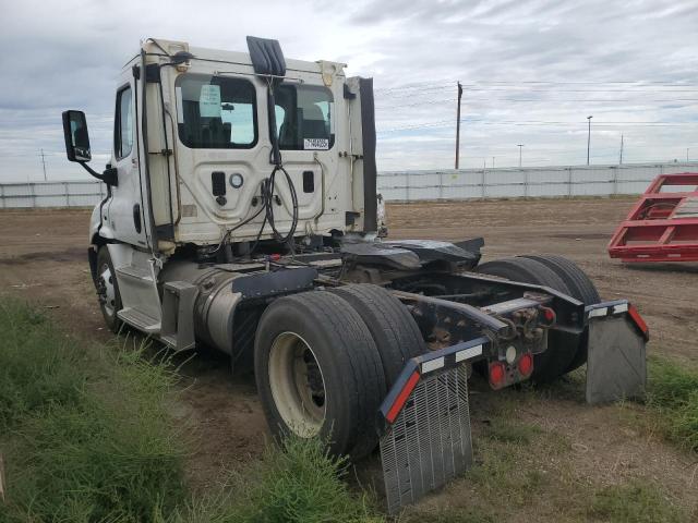 FREIGHTLINER CASCADIA 1 2016 white tractor diesel 3AKBGADV5GSHB2380 photo #4