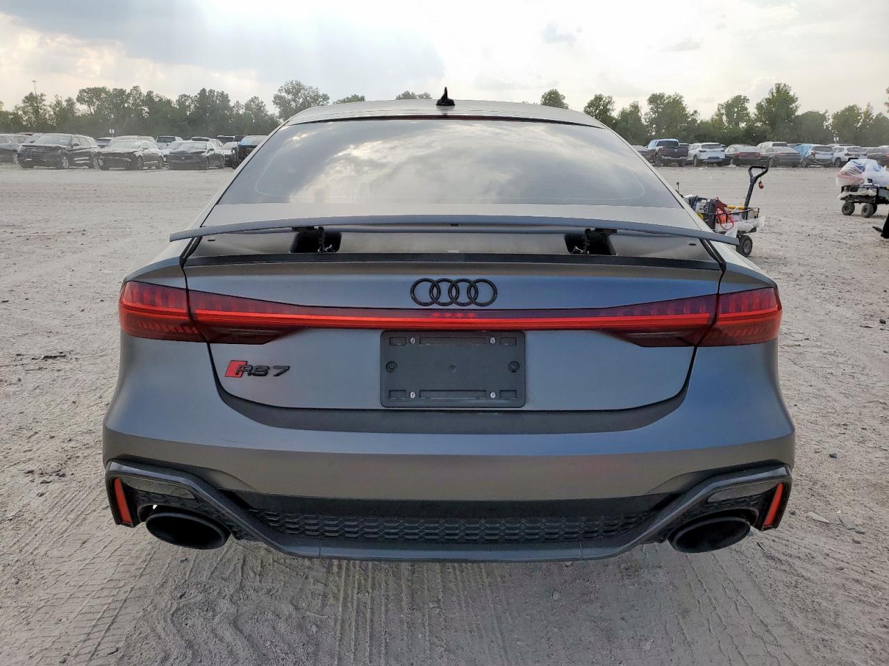 AUDI S7 RS7