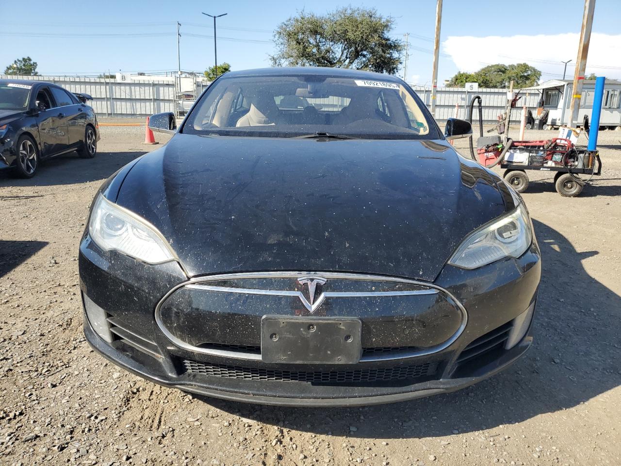 TESLA MODEL S