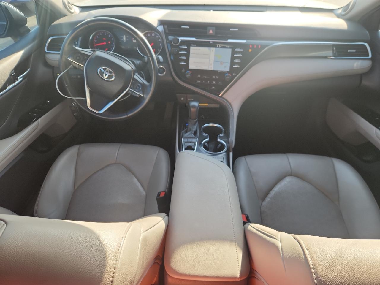 TOYOTA CAMRY XSE