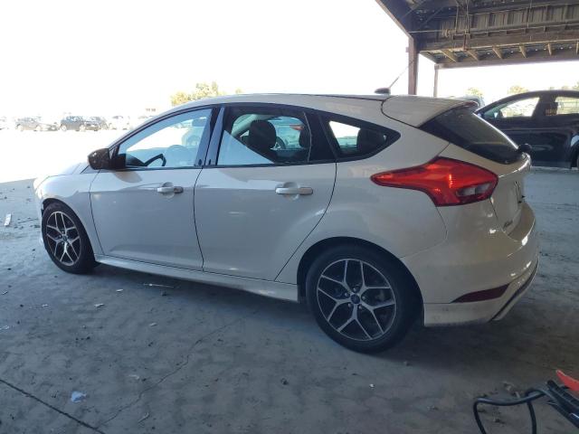2015 FORD FOCUS SE - 1FADP3K25FL211043