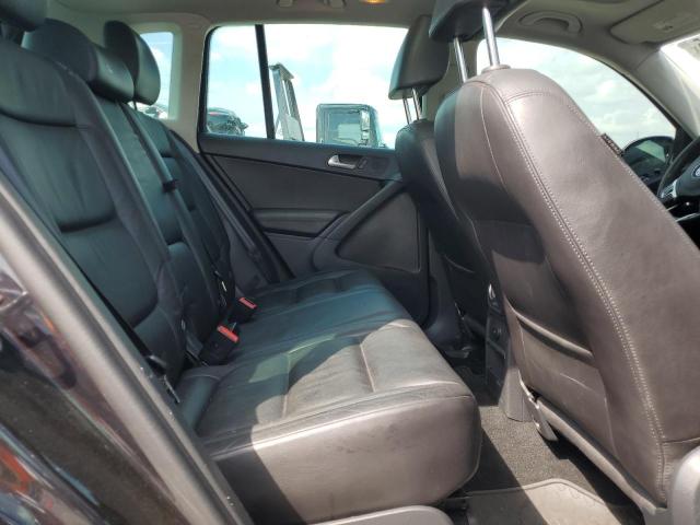 2017 VOLKSWAGEN TIGUAN SPO WVGTV7AX8HK019720