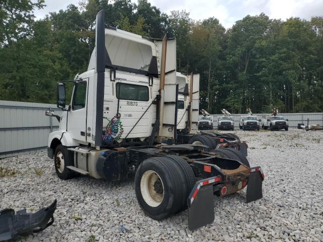VOLVO VNL 2016 white tractor diesel 4V4N39TG1GN965672 photo #4