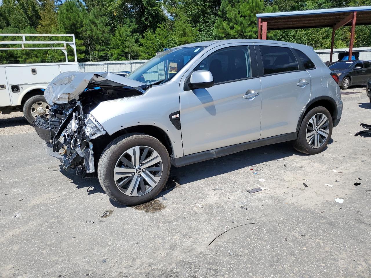 MITSUBISHI OUTLANDER S/SE