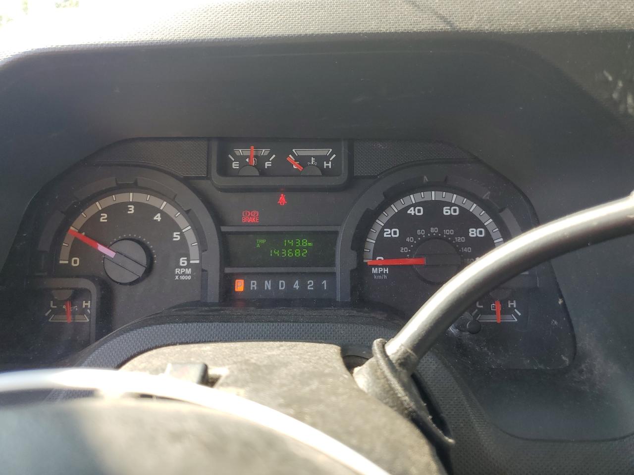 FORD ECONOLINE E450 SUPER DUTY CUTAWAY VAN