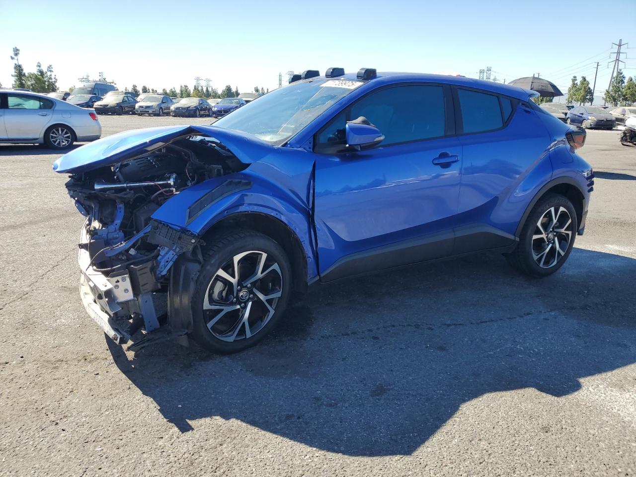 TOYOTA C-HR XLE