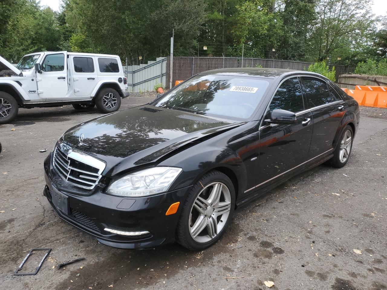 MERCEDES-BENZ S-CLASS 550