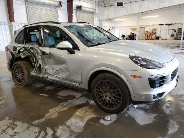 2017 PORSCHE CAYENNE WP1AA2A29HKA88073