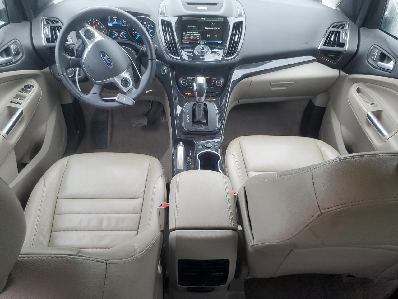 FORD ESCAPE TITANIUM