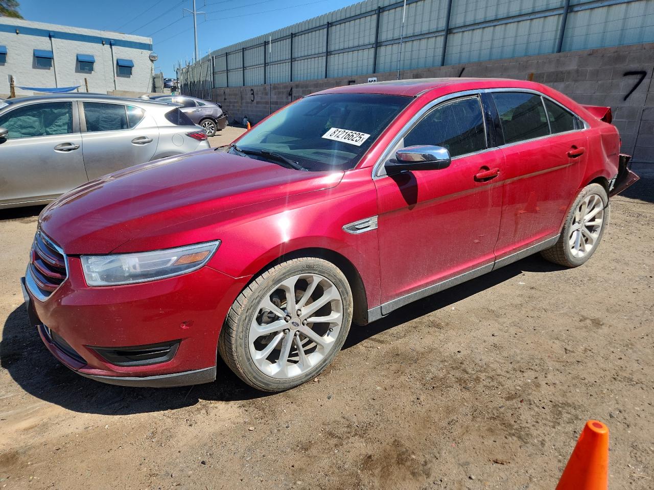 Lot #3284628352 2019 FORD TAURUS LIMITED