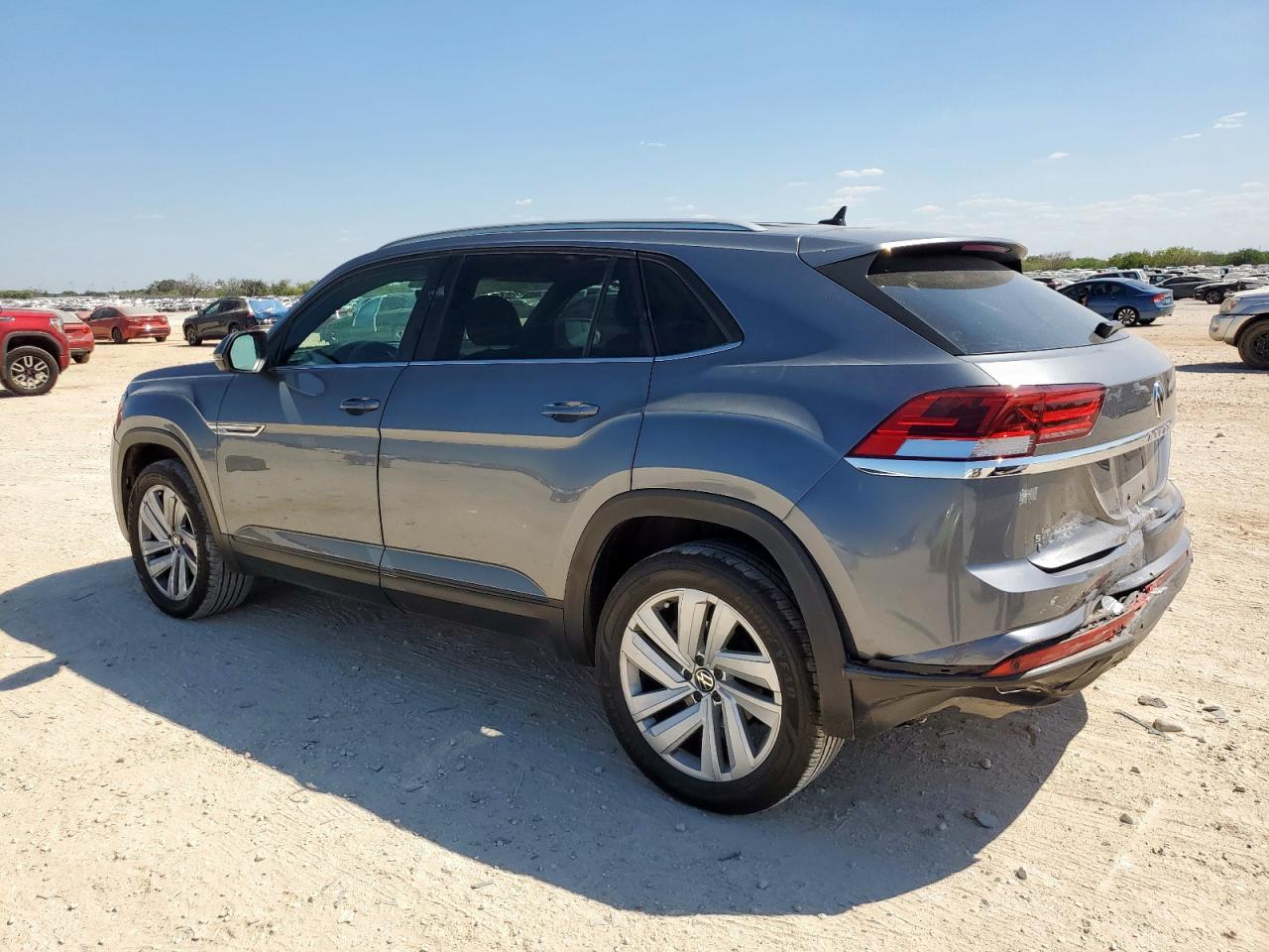 VOLKSWAGEN ATLAS CROSS SPORT SE