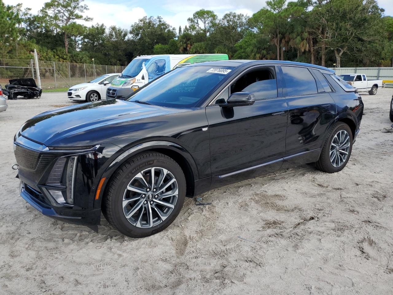 CADILLAC LYRIQ SPORT