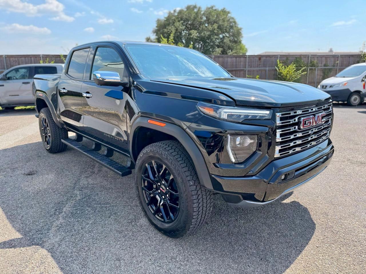 GMC CANYON DENALI