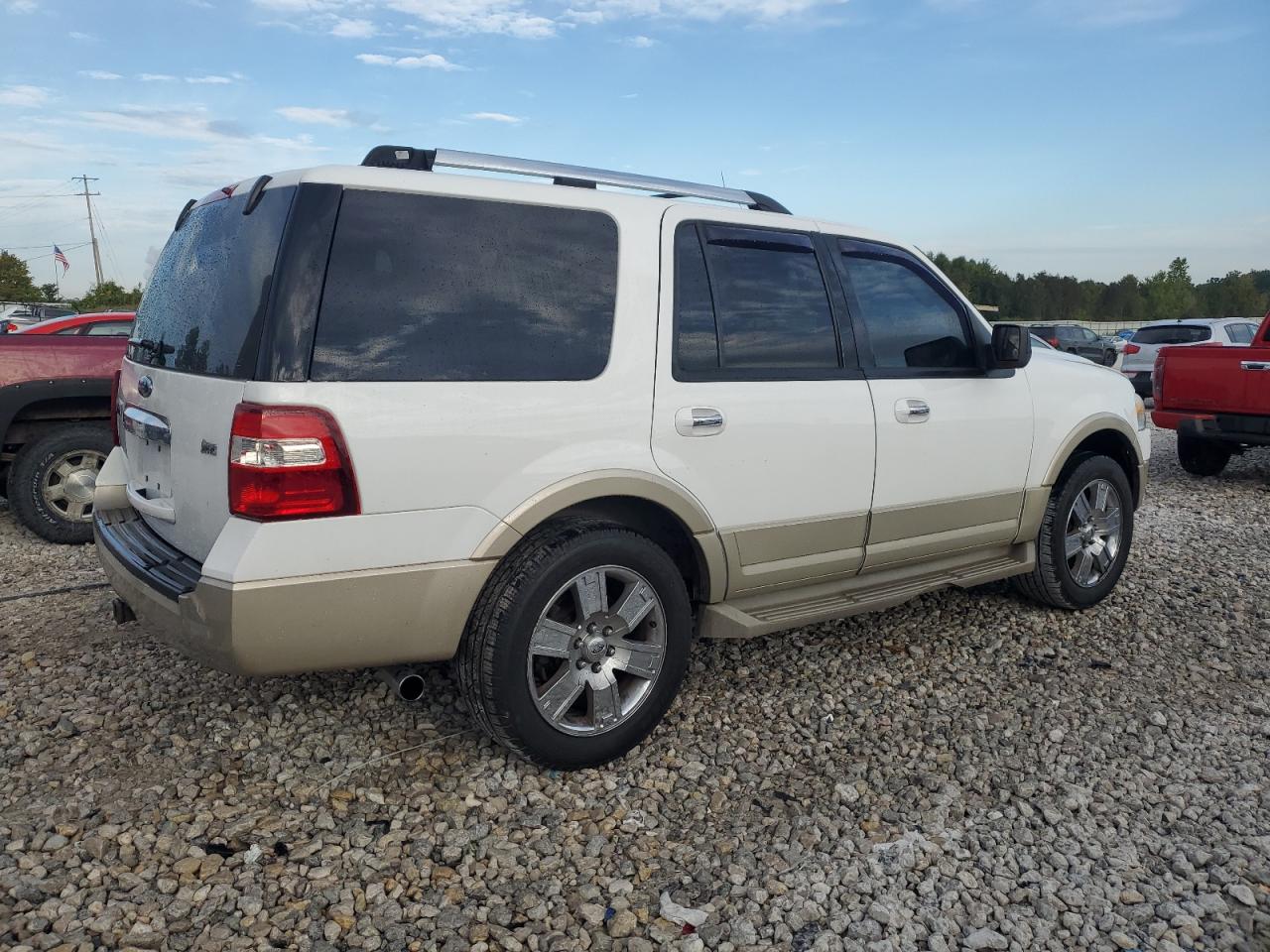 FORD EXPEDITION EDDIE BAUER