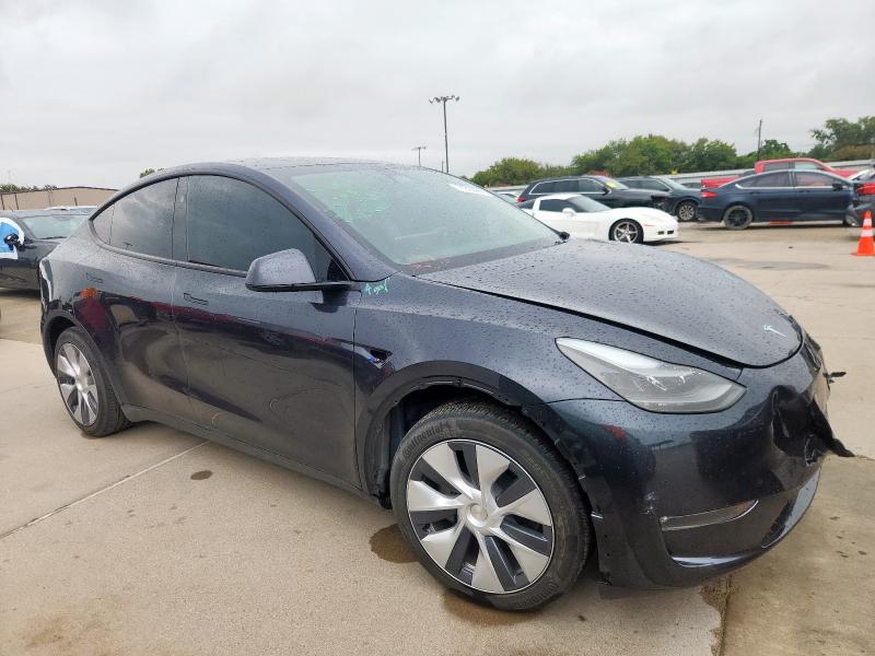 2024 TESLA MODEL Y 7SAYGAEEXRF084368