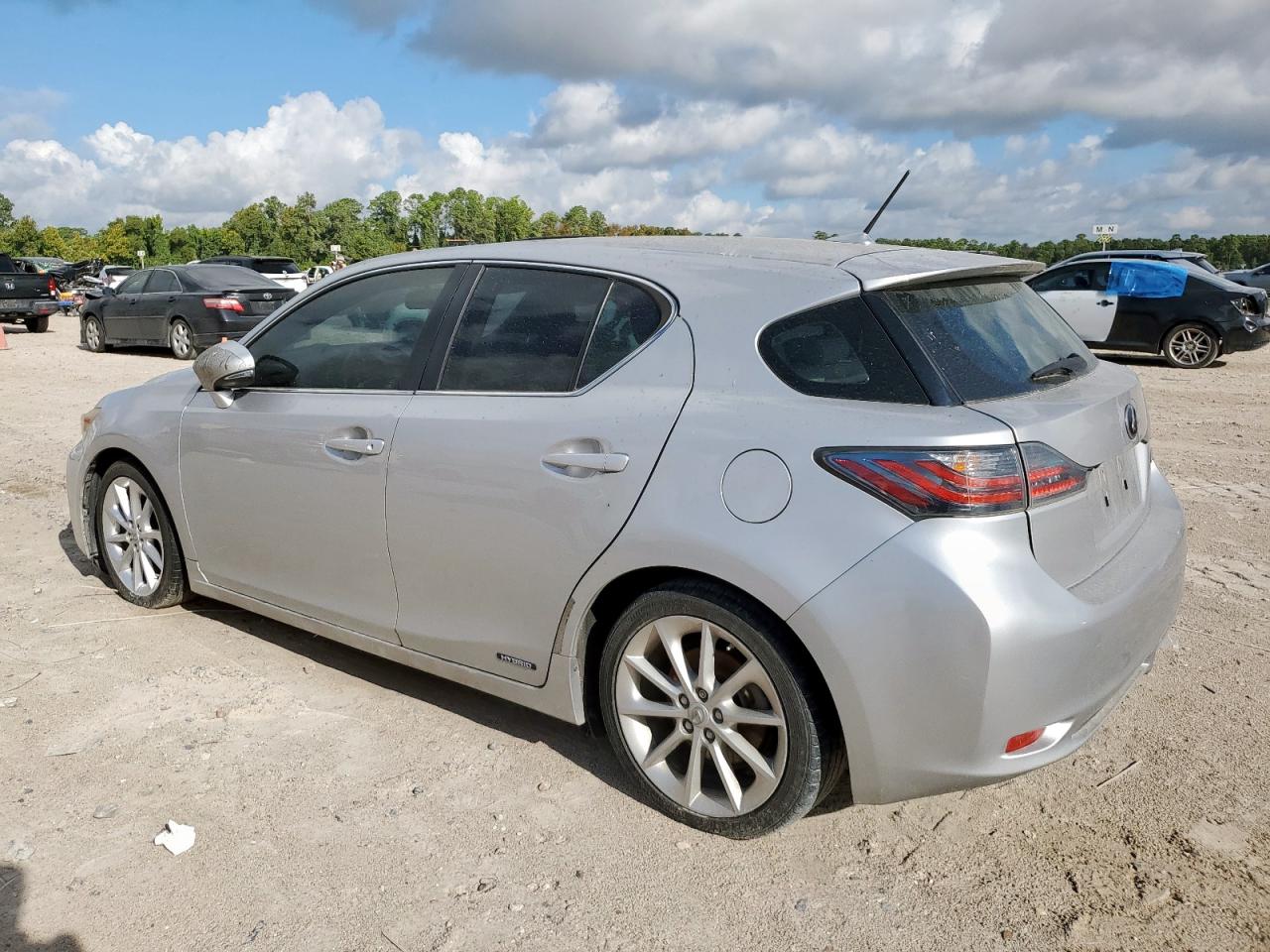 LEXUS CT 200H 200