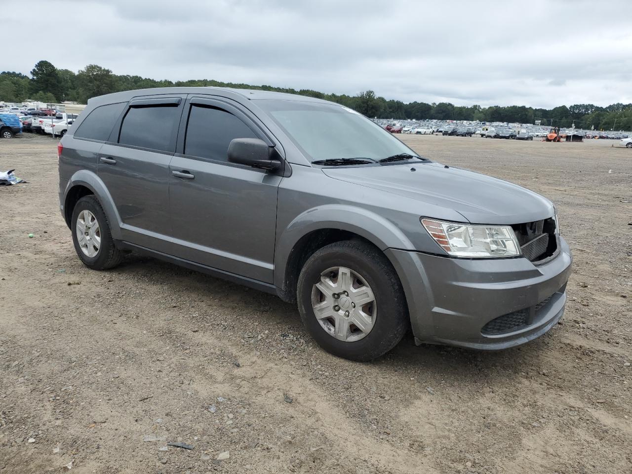 DODGE JOURNEY SE