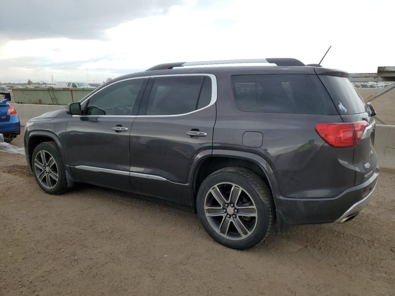 GMC ACADIA DENALI