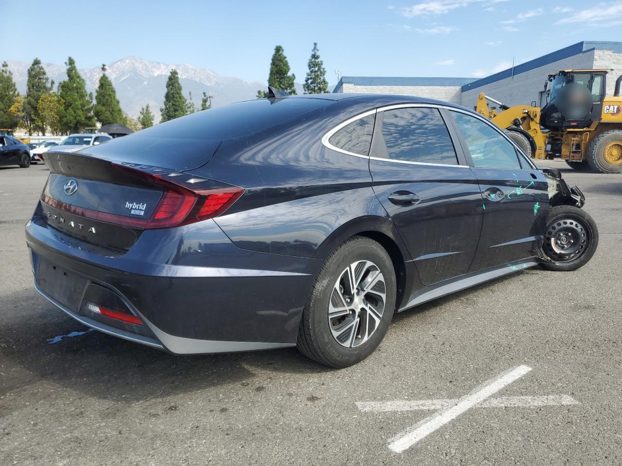 HYUNDAI SONATA HYBRID