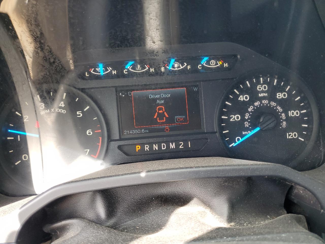 FORD F-150 SUPER CAB