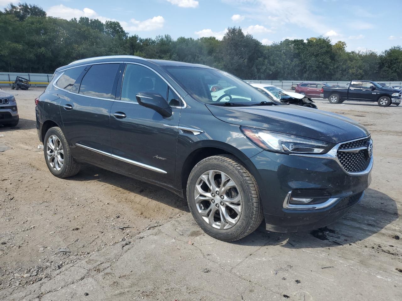 BUICK ENCLAVE AVENIR