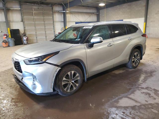 2021 TOYOTA HIGHLANDER XLE - 5TDGZRBH0MS141049