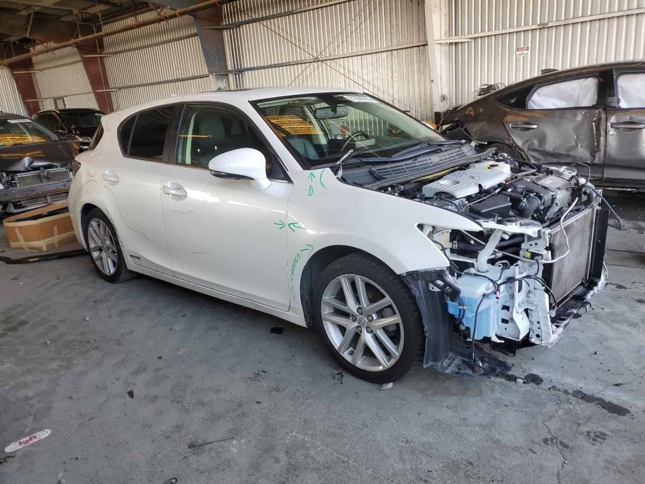 LEXUS CT 200H 200