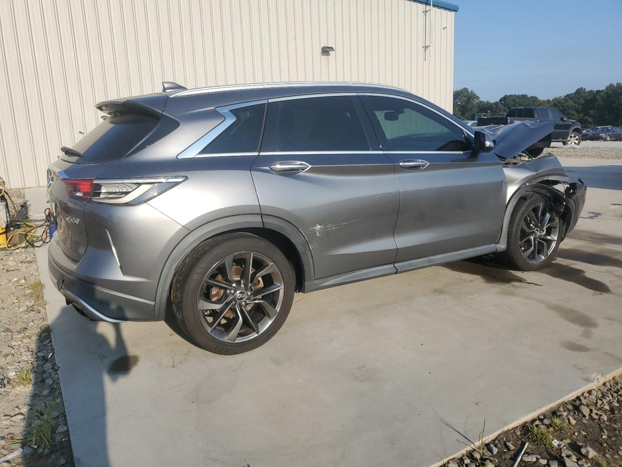 INFINITI QX50 ESSENTIAL
