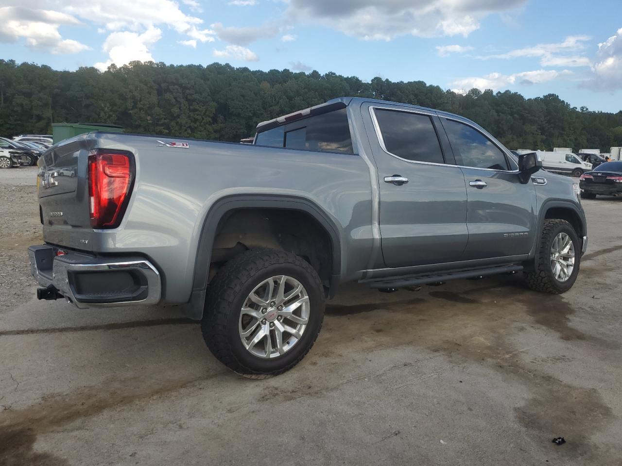 GMC SIERRA 1500 K1500 SLT
