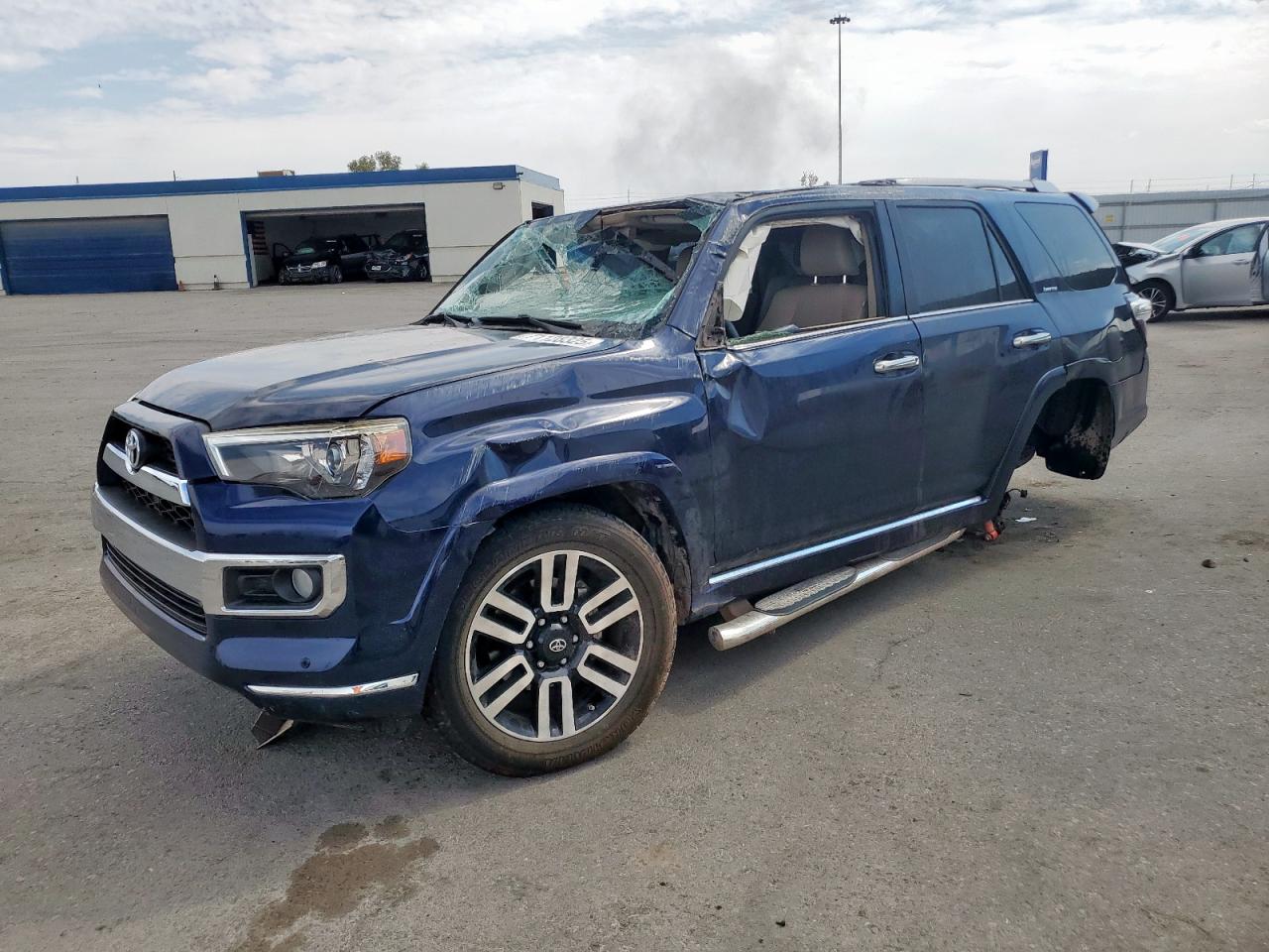 TOYOTA 4RUNNER SR5/SR5 PREMIUM