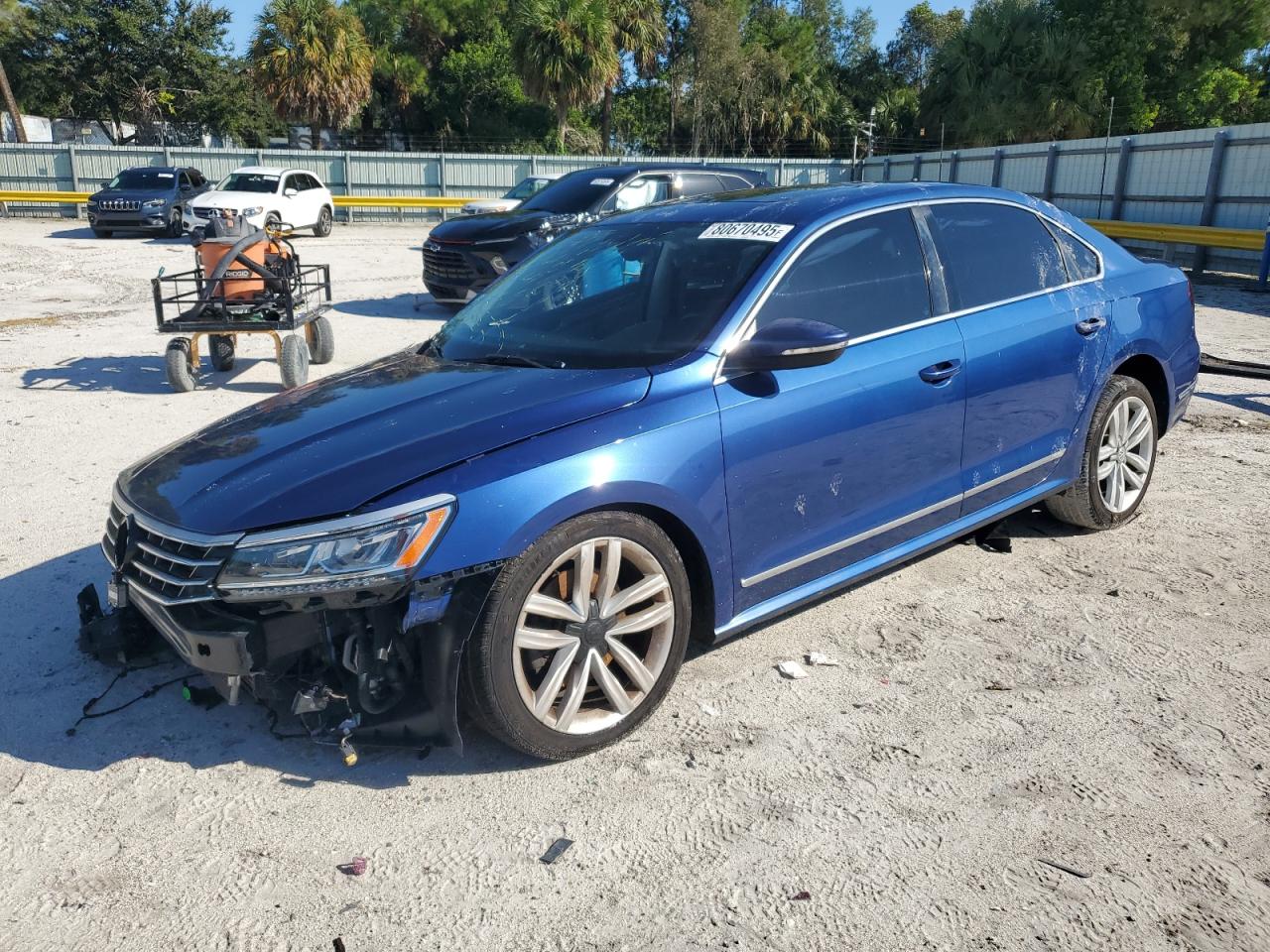 VOLKSWAGEN PASSAT SE