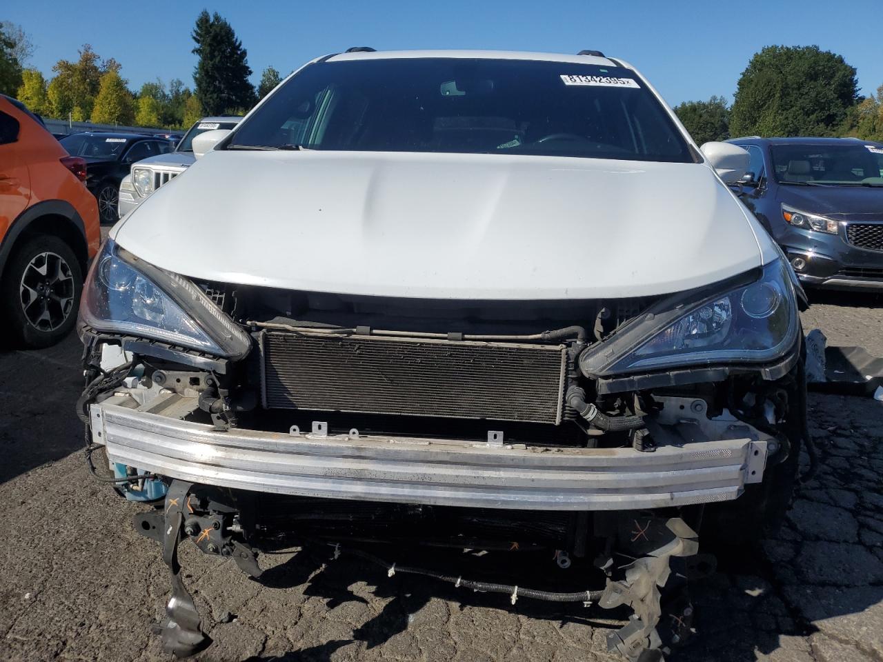 Lot #3317027092 2020 CHRYSLER PACIFICA H