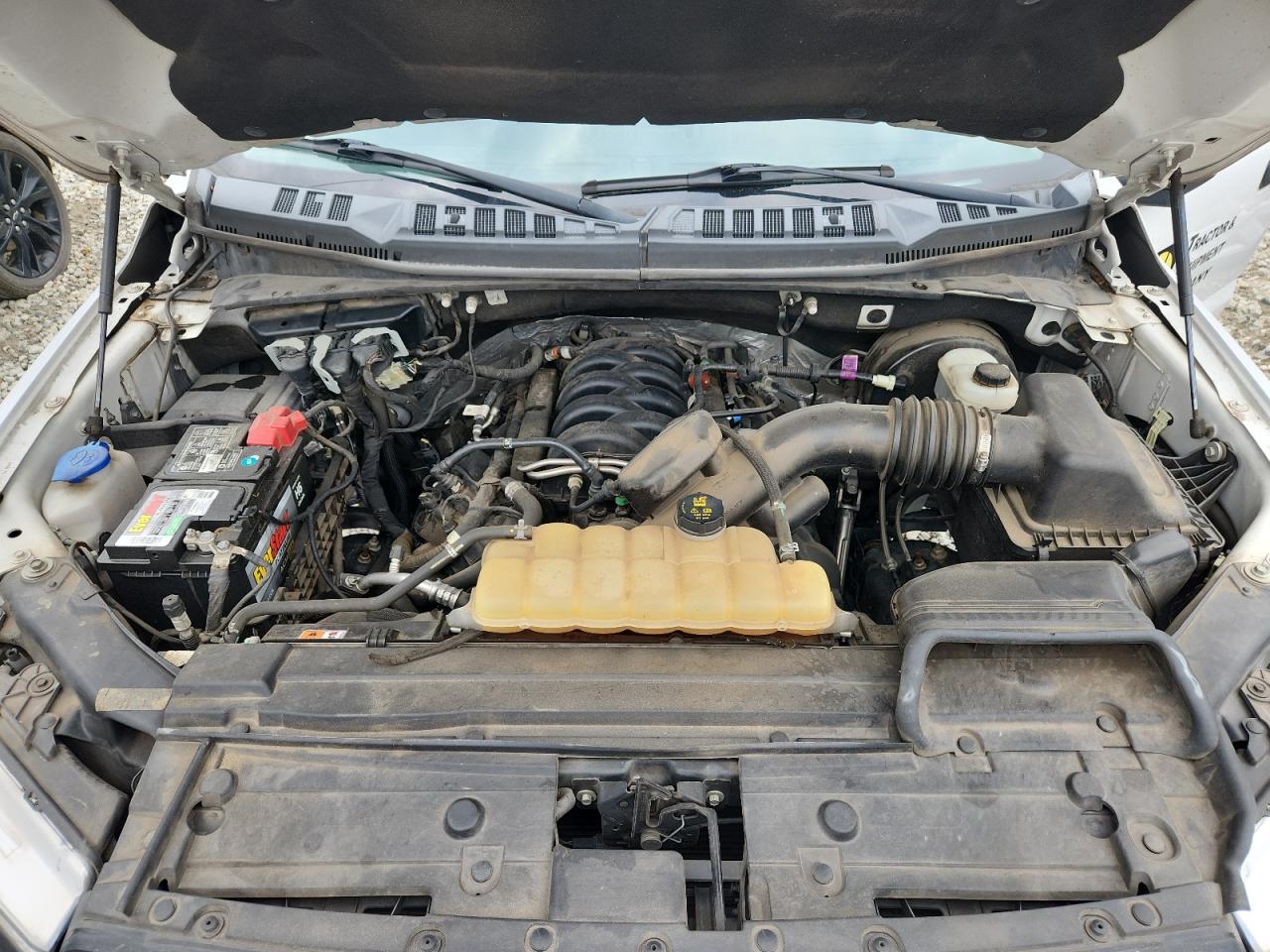 FORD F-150 SUPER CAB