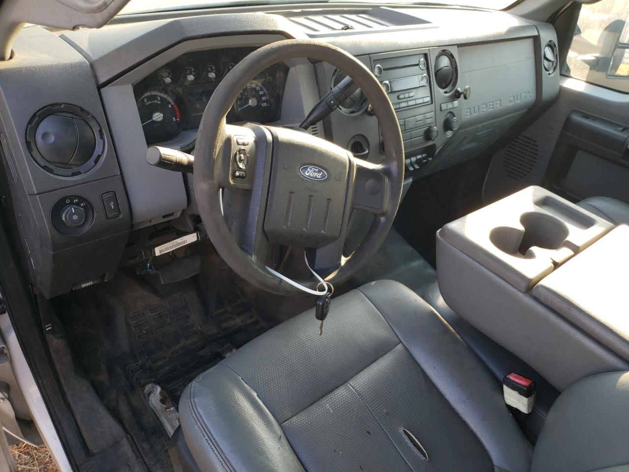 FORD F-550 SUPER DUTY