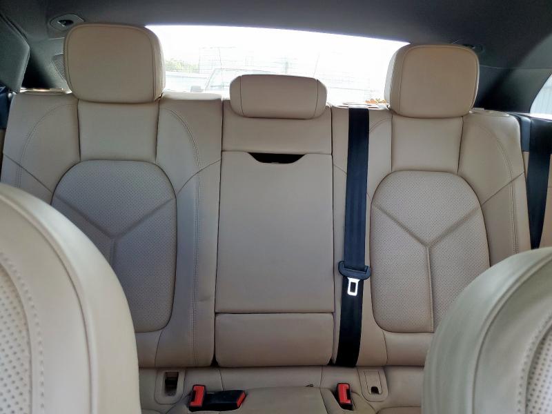 2019 PORSCHE MACAN WP1AA2A51KLB01667