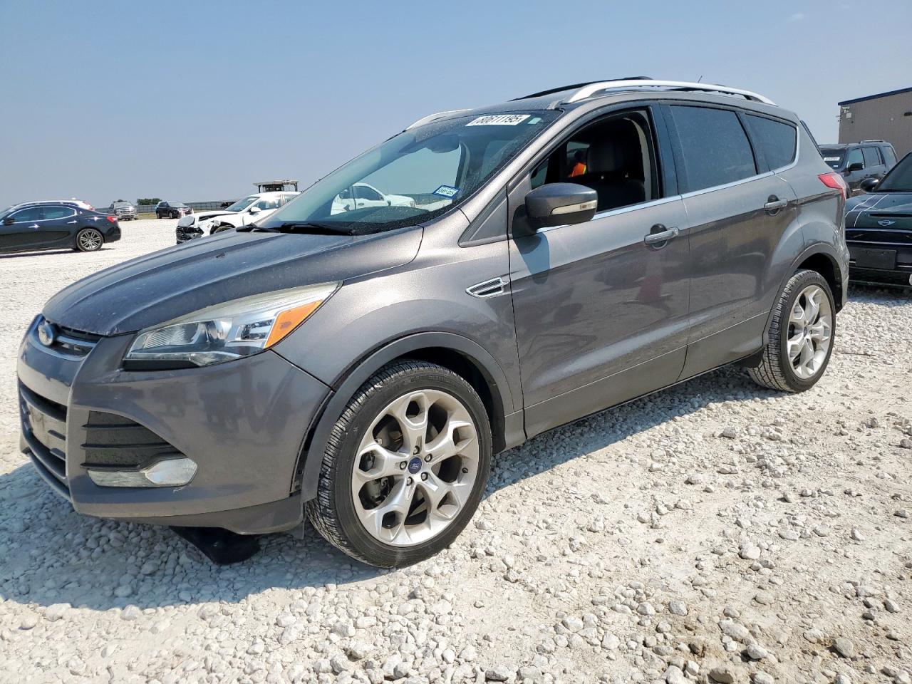 FORD ESCAPE TITANIUM