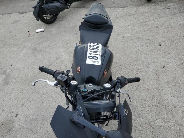 2017 YAMAHA YZFR3 MH3RH06Y8HK015599