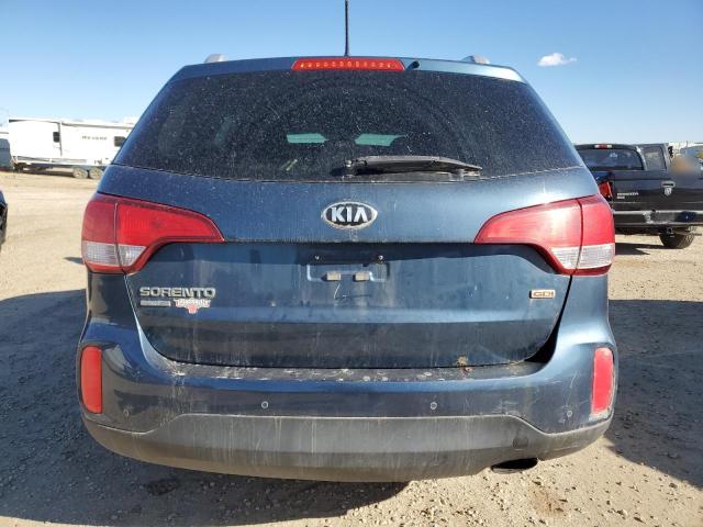 2015 KIA SORENTO LX - 5XYKTCA61FG578177