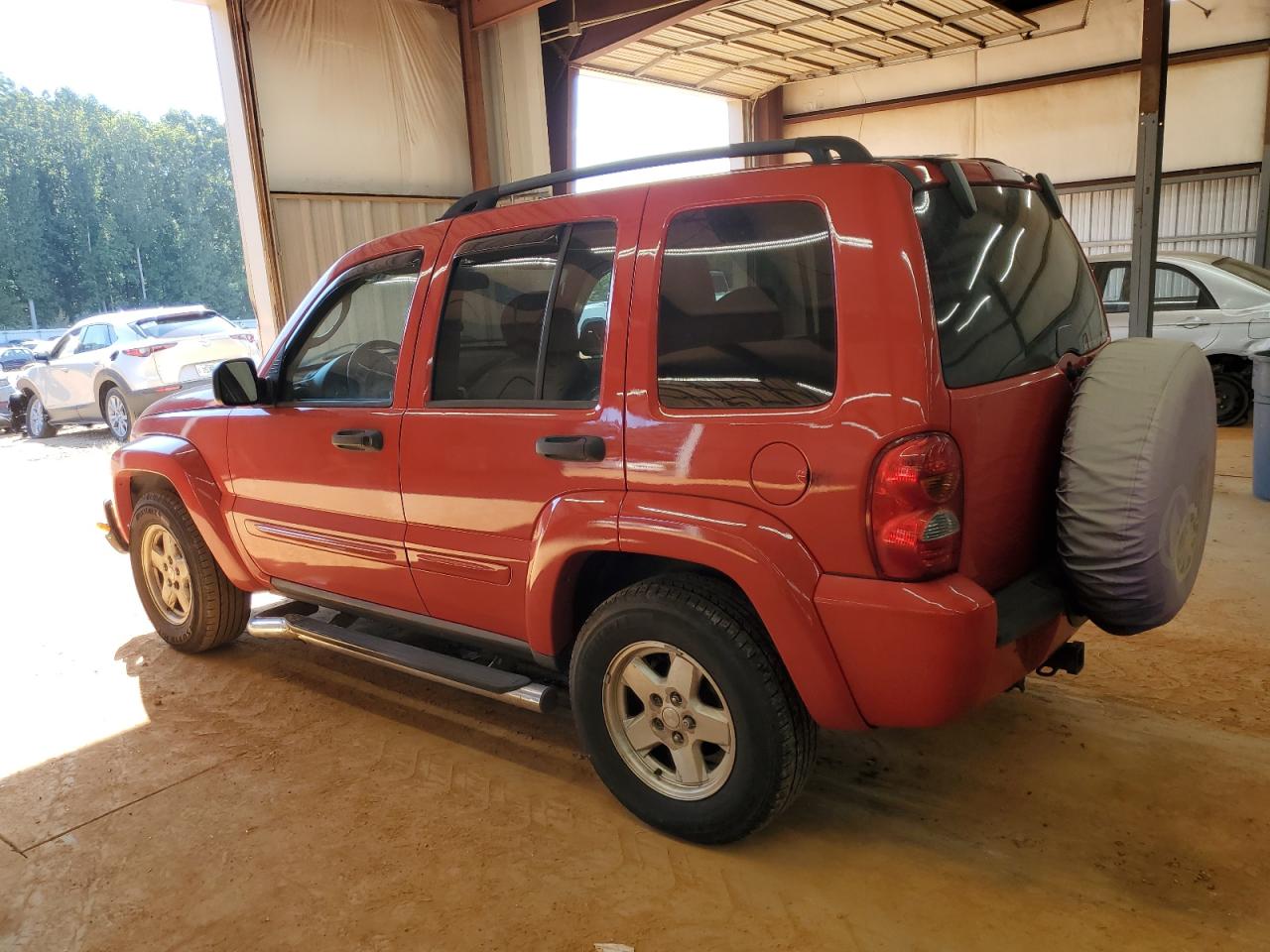Lot #3301700637 2004 JEEP LIBERTY LI