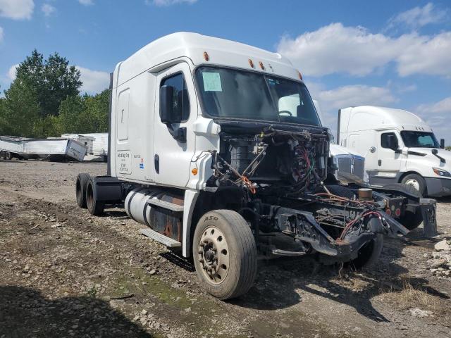 Global Auto Auctions: 2017 FREIGHTLINER CASCADIA 1